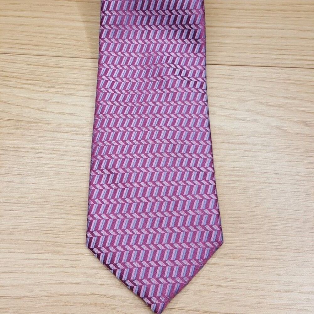 PERRY ELLIS Mens Neck Tie Pink Geometric Zig Zag Abstract Modern Necktie